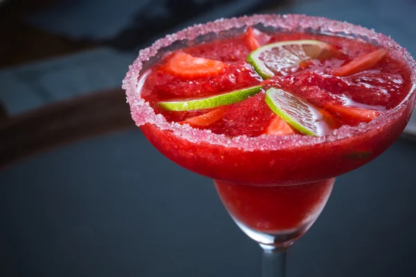 Strawberry margarita cocktail — Stockfoto