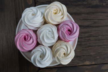 Ev yapımı berry hatmi