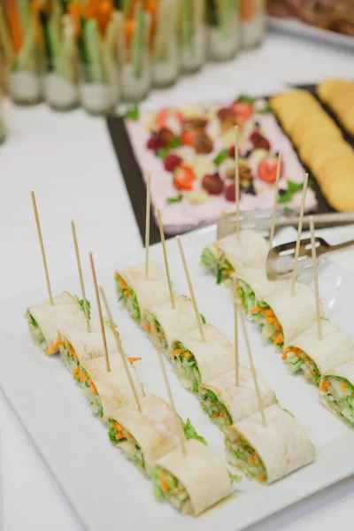 Appetizers banquet table — Stock Photo, Image