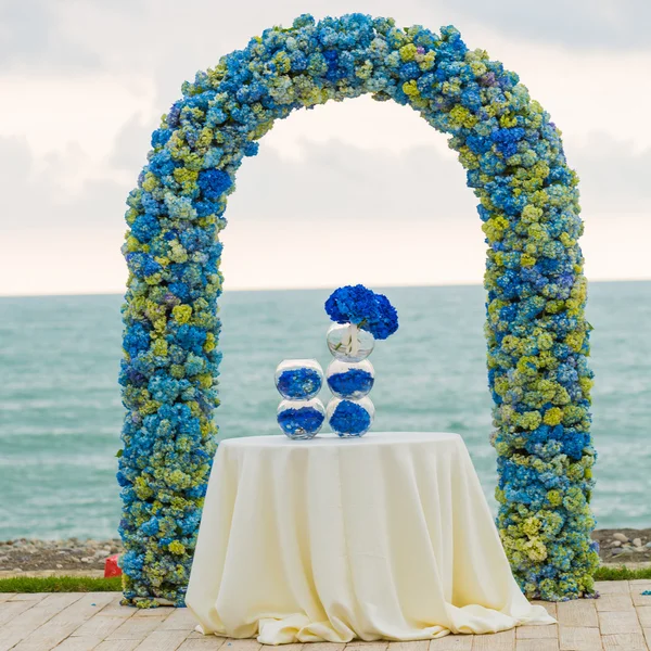 Playa Arco de boda —  Fotos de Stock