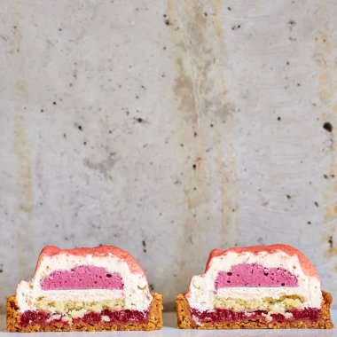 Tatlı tartlets krema ile doldurulmuş 