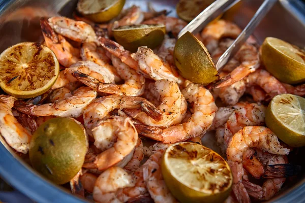 Fried shrimps with — Stock Photo, Image
