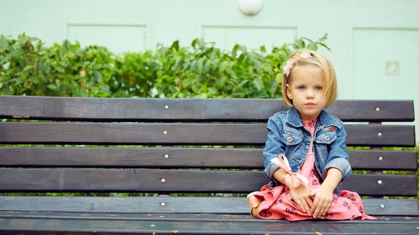 Portrait of funny little child, adorable blonde toddler girl — Stock Photo, Image