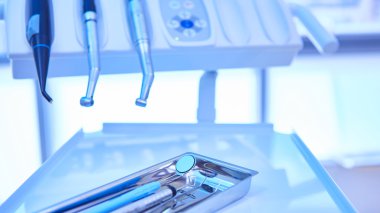 closeup modern diş hekimi araçları