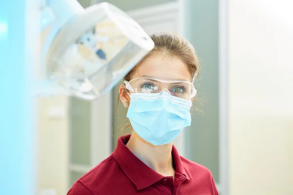 Mundschutz anpassen zahnarzt Mundschutz anpassen zahnarzt