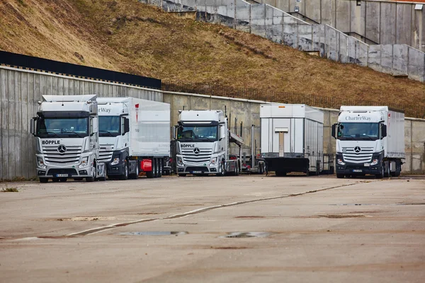 Kiev, Ukrayna - 10 Ekim 2015: Mercedes Benz yıldız deneyim. Test sürüşleri ilginç — Stok fotoğraf