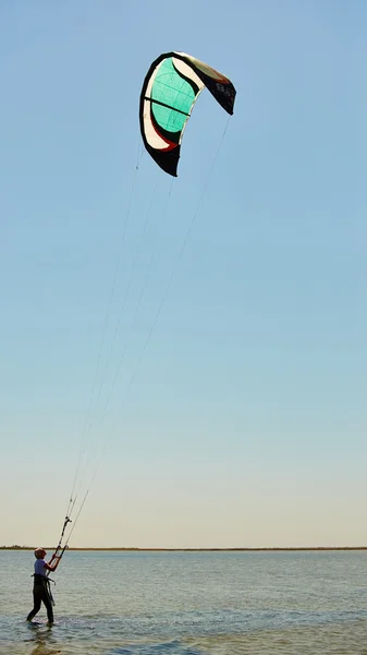 Young woman kite-surfer — Stock Photo, Image