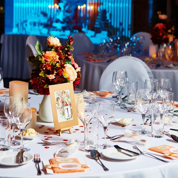 Conjunto de mesa para boda —  Fotos de Stock