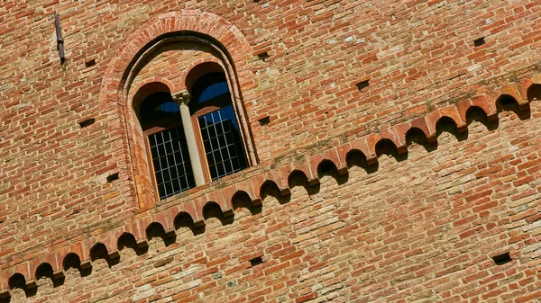 Starý hrad Grinzane Cavour v Piemontu — Stock fotografie