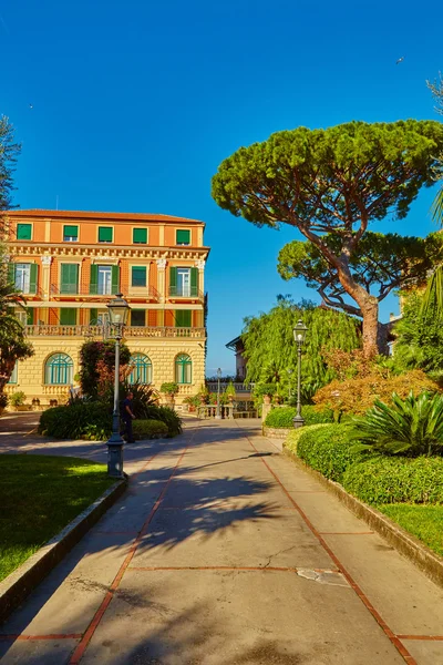 Sorrento is one of the most expensive resorts. beautiful view — Stock Photo, Image