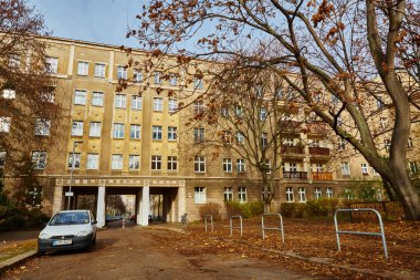 Berlin, Almanya - 12 Kasım 2015: sonbaharda şehir