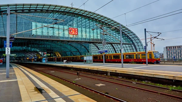Stacja kolejowa w Berlinie — Zdjęcie stockowe