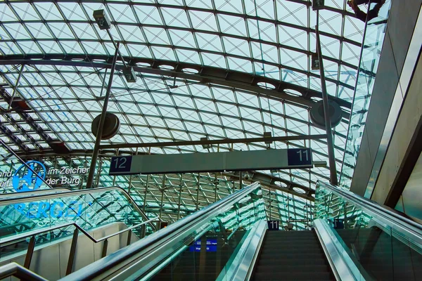 La estación ferroviaria principal de Berlín —  Fotos de Stock