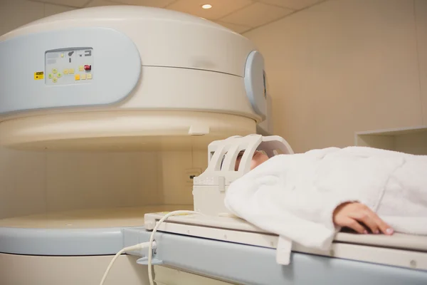 Patient being scanned and diagnosed on a computed tomography — Stock Photo, Image