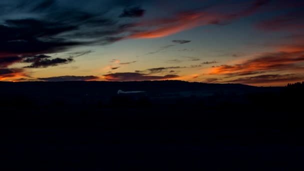 In de herfst landschap van de Tsjechische Republiek, Timelapse zonsopgang — Stockvideo