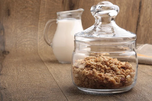 Muesli with milk and honey — Stock Photo, Image