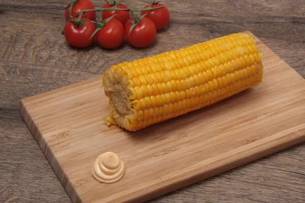 Mazorca de maíz hervida — Foto de Stock