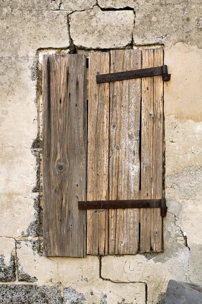 Vieille fenêtre en bois — Photo