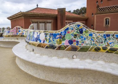 Park Guell renkli seramik tezgah