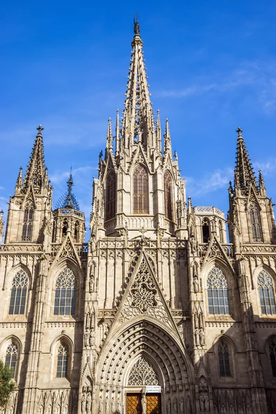Katedrála svatého kříže a Basílica de Santa eulalia — Stock fotografie