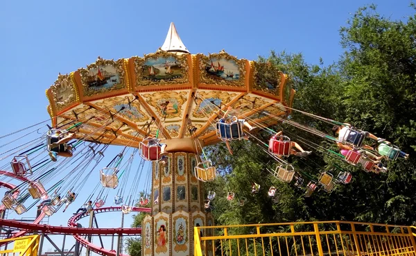 Il parco divertimenti Fantasy ad Almaty — Foto Stock