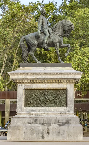 Statue of General Joan Prim in Barcelona — Stock Photo, Image