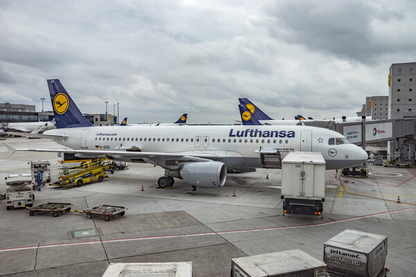 Aircrafts at the Frankfurt International Airport