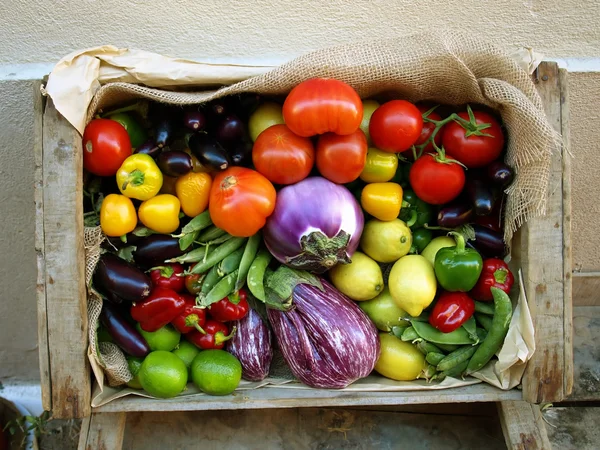 Caixa de legumes — Fotografia de Stock