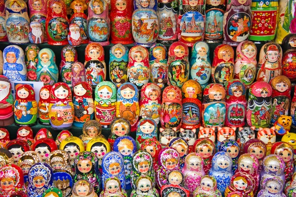 Moscow, Matryoshka at Russian market — Stock Photo, Image