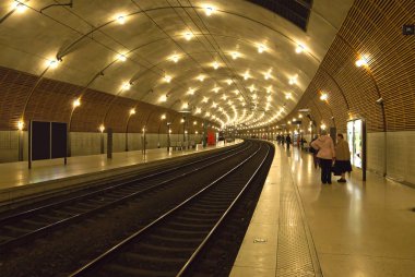 Monaco - tren istasyonu