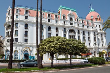 Güzel - City Hotel Negresco