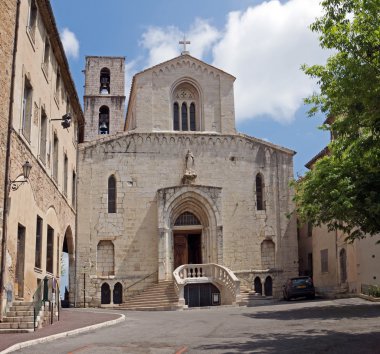 Grasse - Grasse şehrin mimarisi
