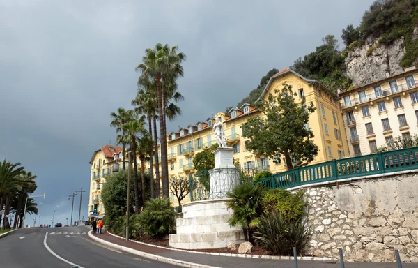 Nice - architektura wzdłuż Promenade des Anglais — Zdjęcie stockowe