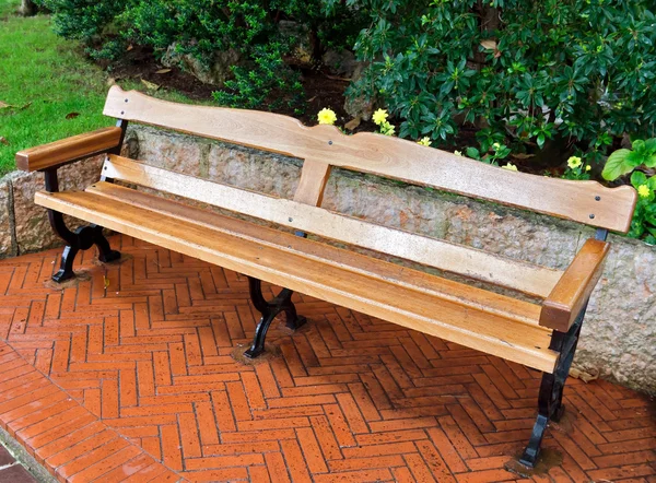 Dřevěná lavička — Stock fotografie