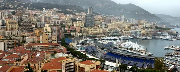 Mônaco - Uma bela vista de Monte Carlo das alturas — Fotografia de Stock