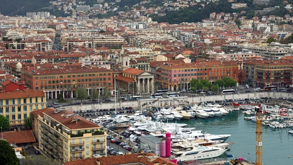 Stad van Nice - weergave van Port de Nice — Stockfoto