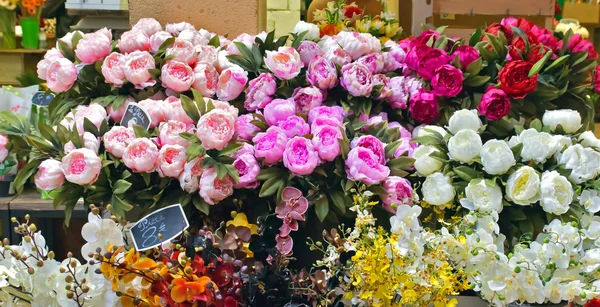 Nice - Flowers in the street market — Stock Photo, Image