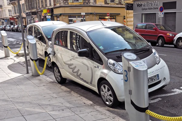 Nice - elektrikli arabalar