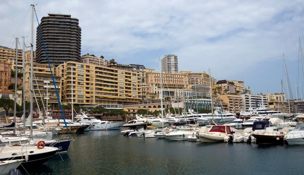 Monaco - Paesaggio urbano e porto Ercole — Foto Stock