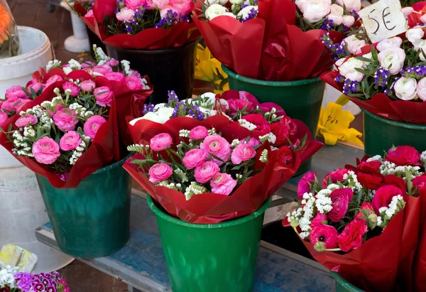 Nice - çiçek sokak pazarında — Stok fotoğraf