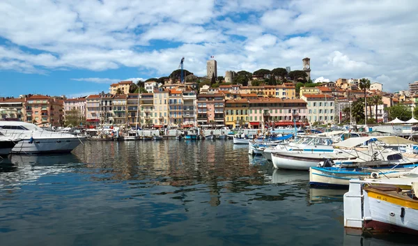 Cannes - weergave van Le Suquet — Stockfoto