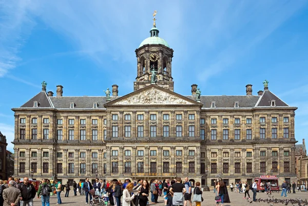 Amsterdam Palacio Real en la Plaza Dam — Foto de Stock