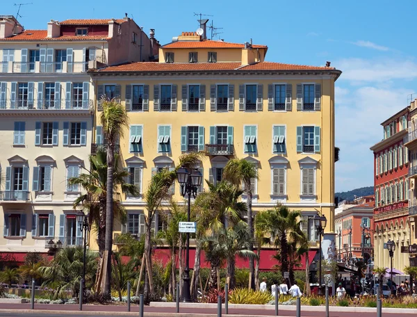 Ciudad de Niza - Arquitectura a lo largo del Promenade des Anglais — Foto de Stock