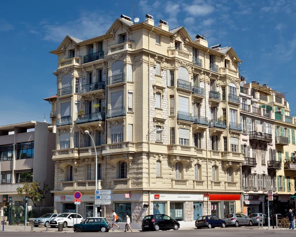 City of Nice - Architecture along Promenade des Anglais — Stock Photo, Image