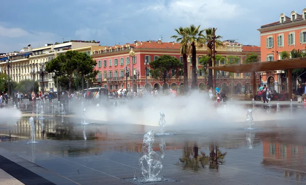 Ciudad de Niza - Fuente encantadora — Foto de Stock