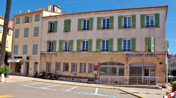 Saint Tropez - Gendarmerie building — Stock Photo, Image