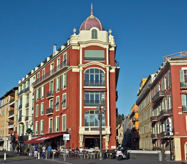 Cidade de Nice - Arquitetura de edifícios na Place Massena — Fotografia de Stock