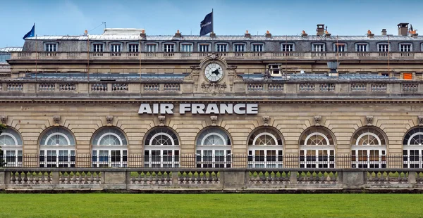 Paris - O escritório central da companhia aérea Air France — Fotografia de Stock