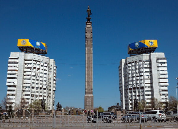 Алматы - Памятник Независимости Республики Казахстан
