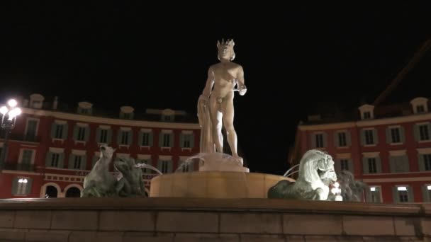 The Fontaine du Soleil on Place Massena at the night, Nice, French Riviera, France — Stock Video